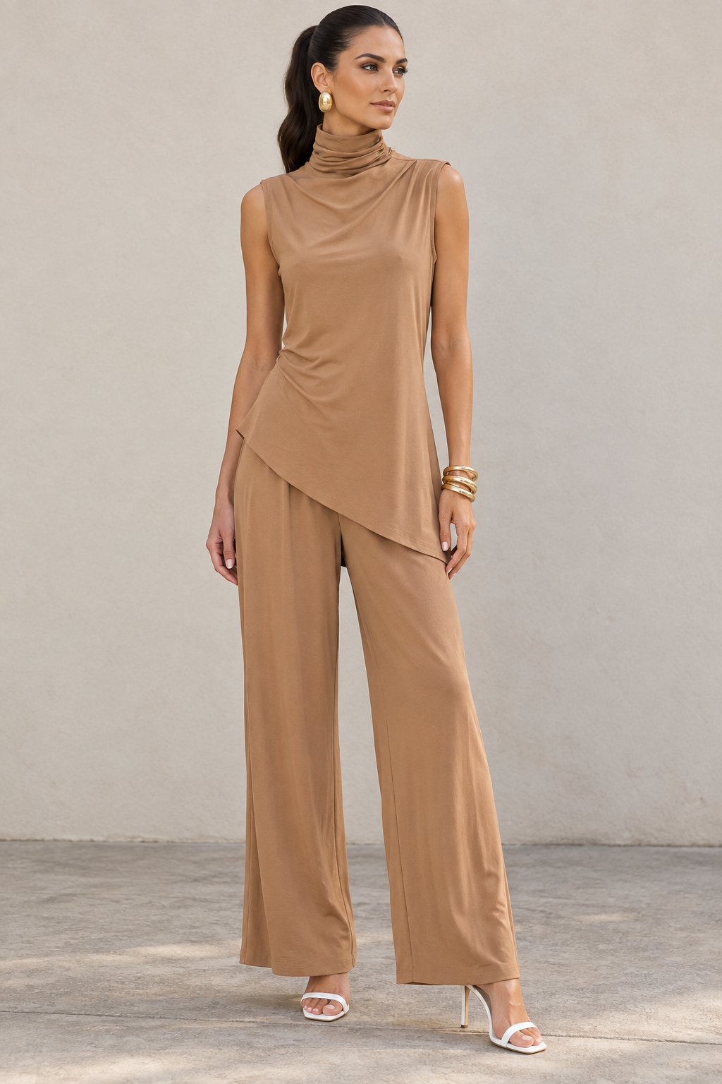 Blusas Para Mujer Blusón Sin Mangas Cuello Alto Corte Asimétrico N63138 Beige
