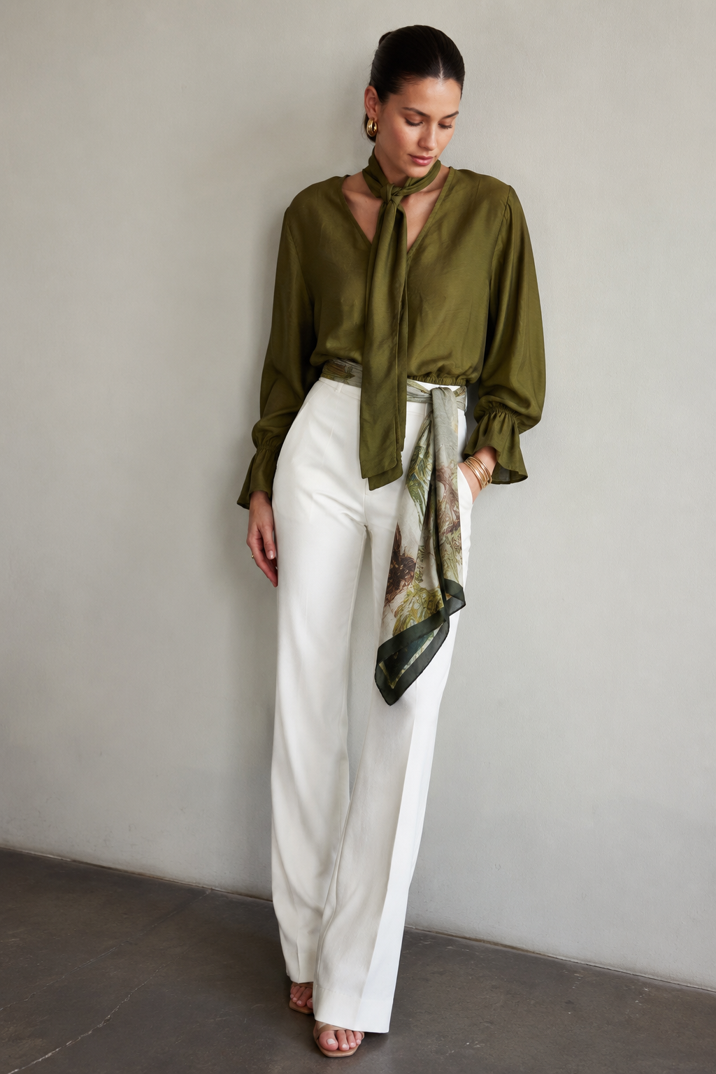 Blusas Para Mujer Con Lazo Al Cuello, Escote En V Y Manga Larga Con Olanes N63130 Verde