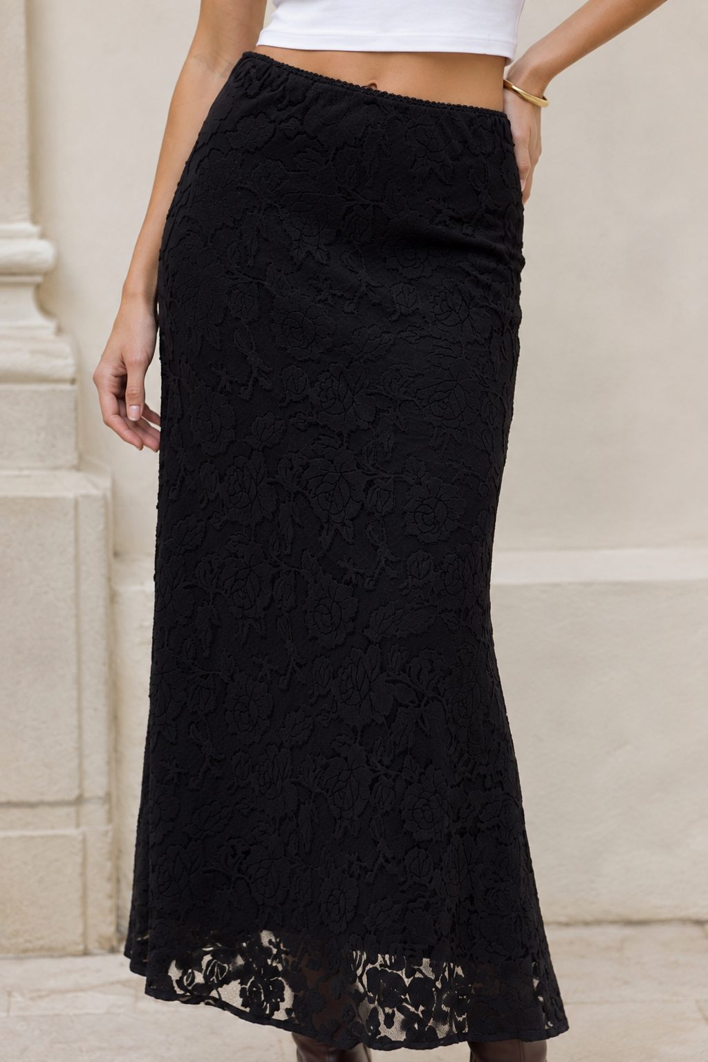 Faldas Para Mujer Midi Larga Mesh Floreada con Forro X63104 Negro