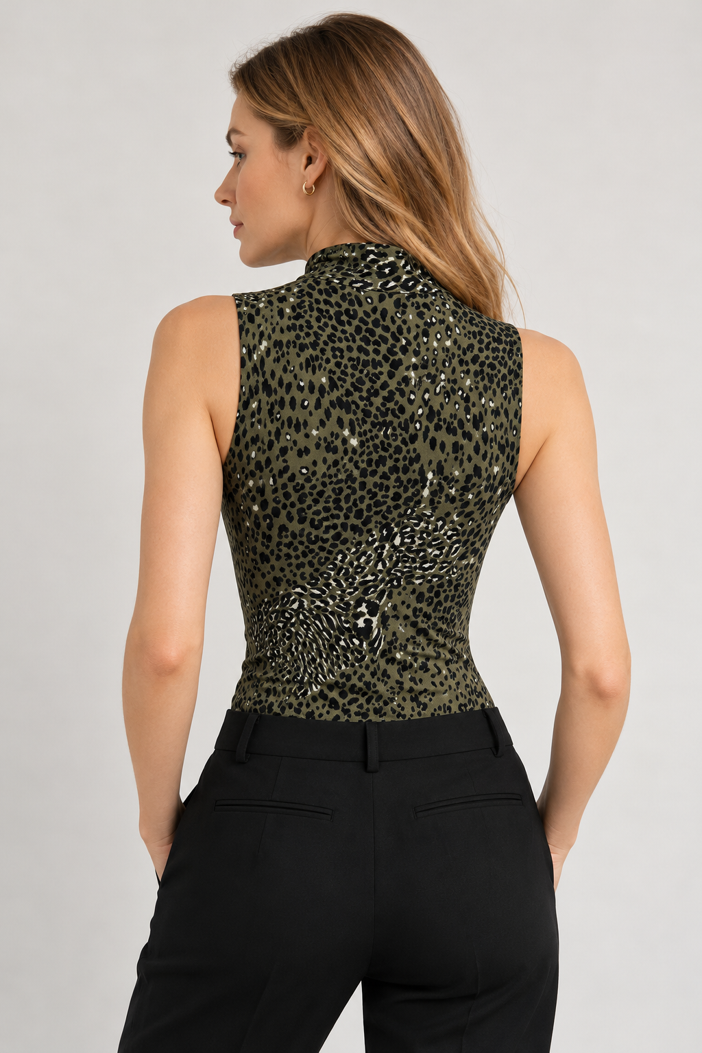 Pantiblusas Para Mujer Sin Mangas Cuello Alto Animal Print N43156 Olivo