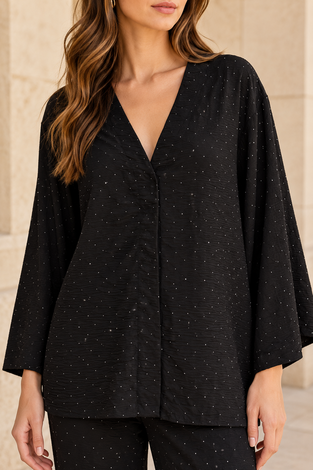 Blusas Para Mujer Oversize Con Escote Y Pedrería N63136 Negro