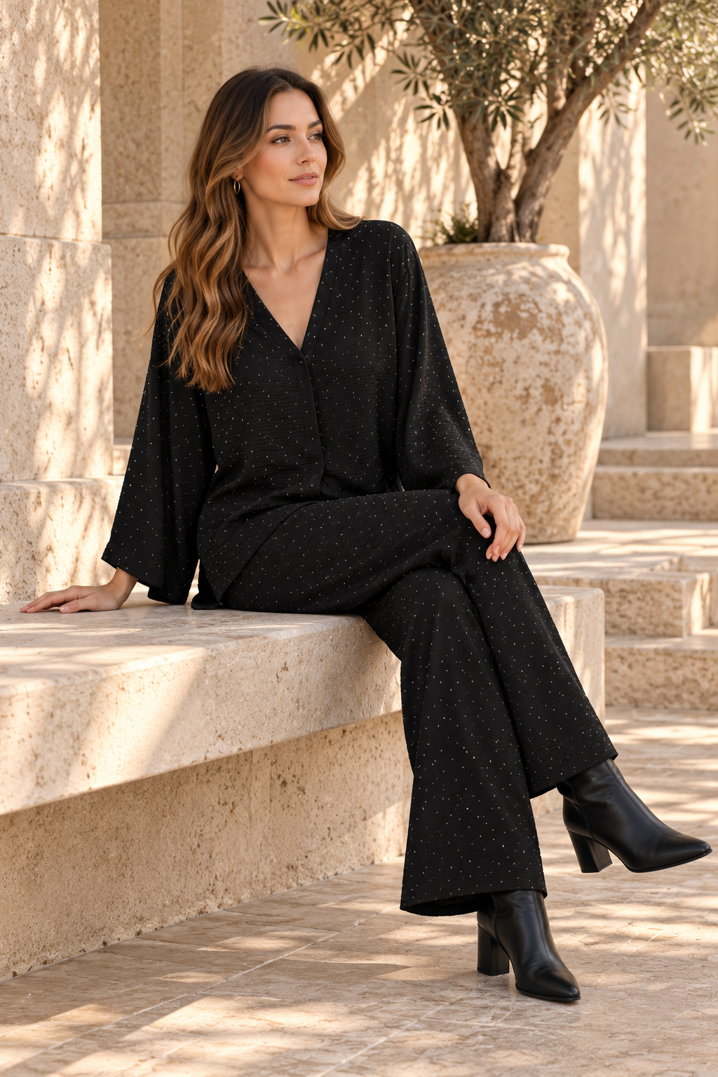 Blusas Para Mujer Oversize Con Escote Y Pedrería N63136 Negro