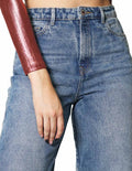 Jeans Para Mujer De Tiro Alto Corte Regular V43102 Unico