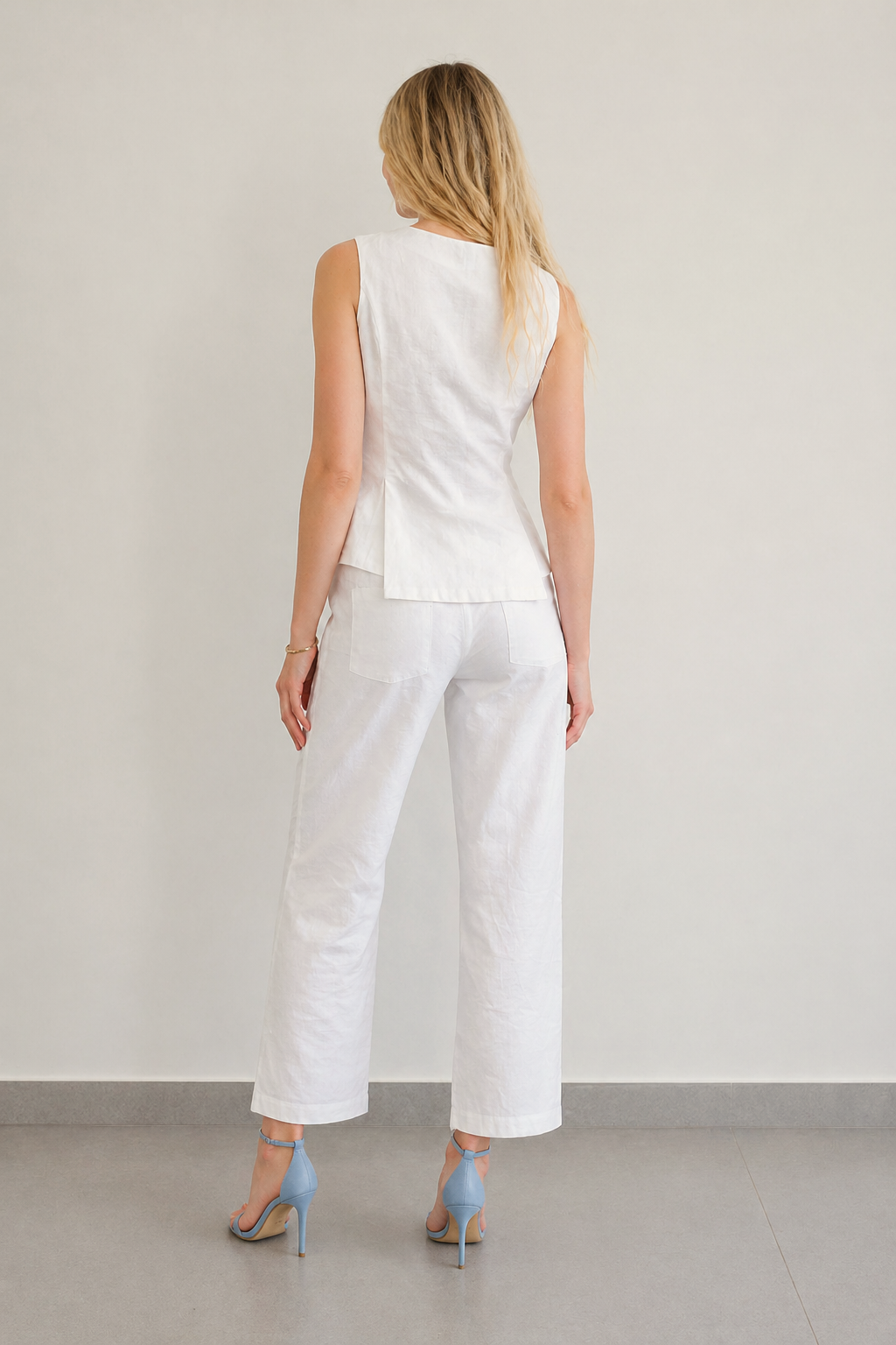 Chalecos Para Mujer Liso Tipo Lino Con Pinzas R61102 Hueso