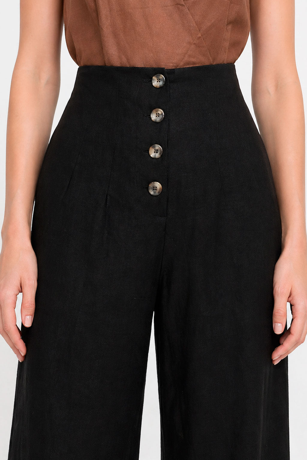 Pantalones Para Mujer Amplio Con Pespunte Con Botones Al Frente W61115 Negro