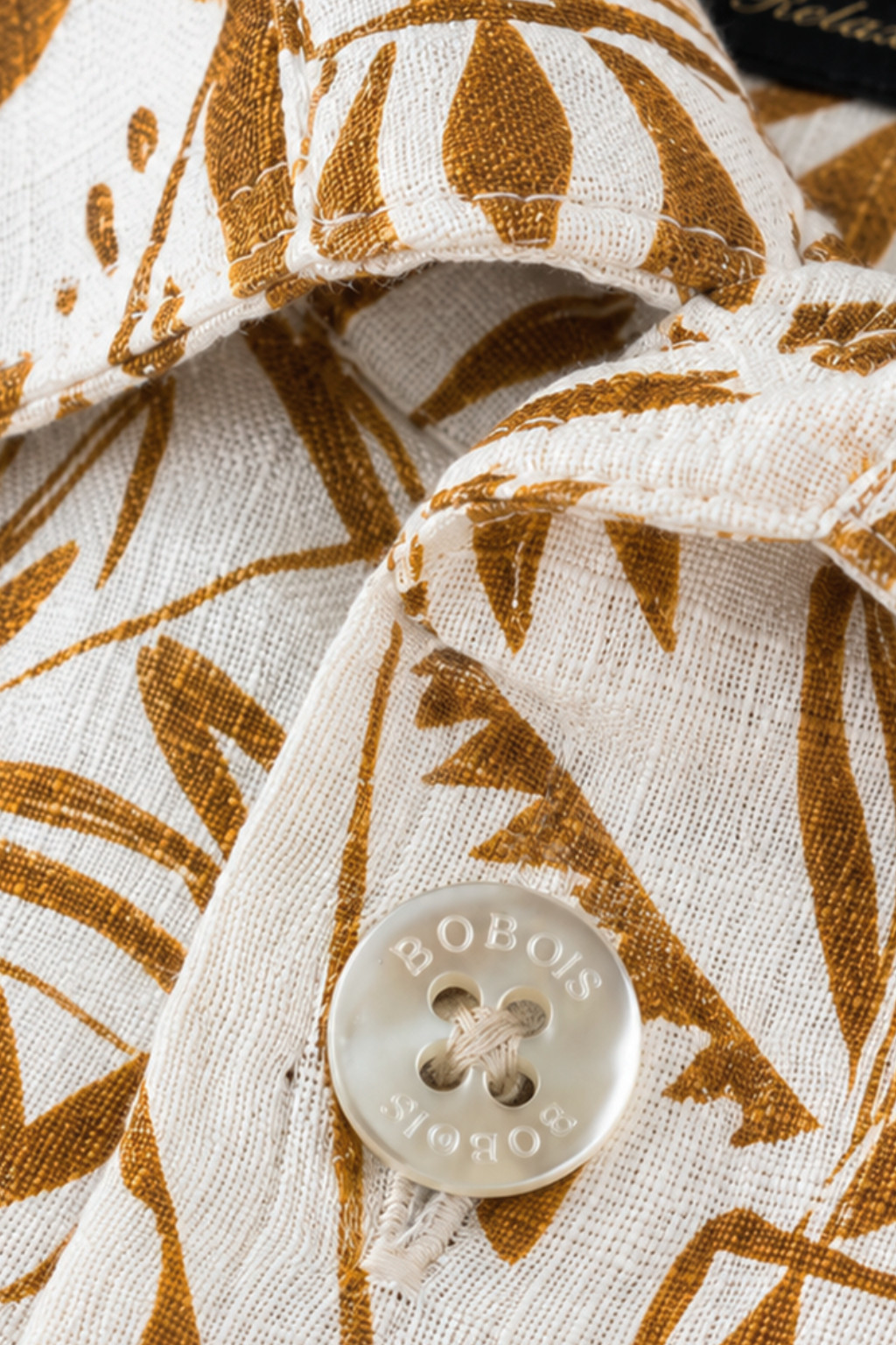 Camisas Para Hombre Manga Corta Estampado Tropical B51564 Ocre