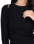 Sueters Para Mujer Bobois Moda Casuales Con Botones En Hombro Cuello Redondo Negro O23215